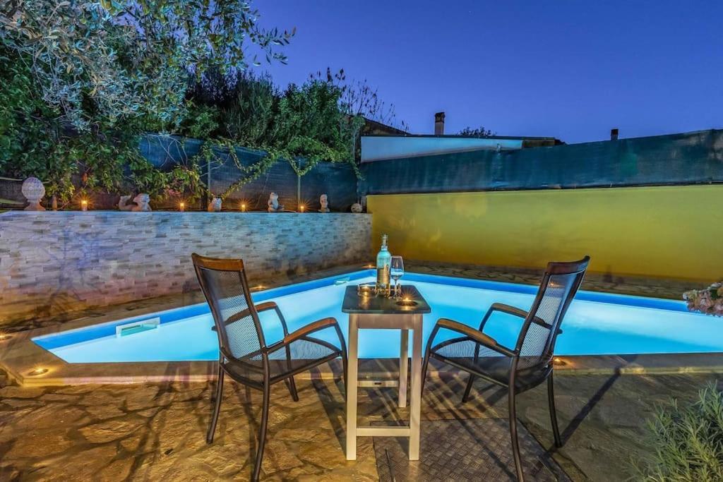 Istriensonne 0179 - Villa Romantika Mit Pool Ližnjan Eksteriør bilde